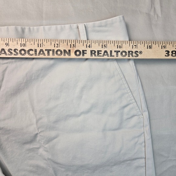 Talbots Petites Khaki Chino Shorts Beige Cotton Stretch Size 8P - Picture 6 of 9